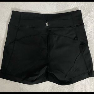 Athleta shorts size M